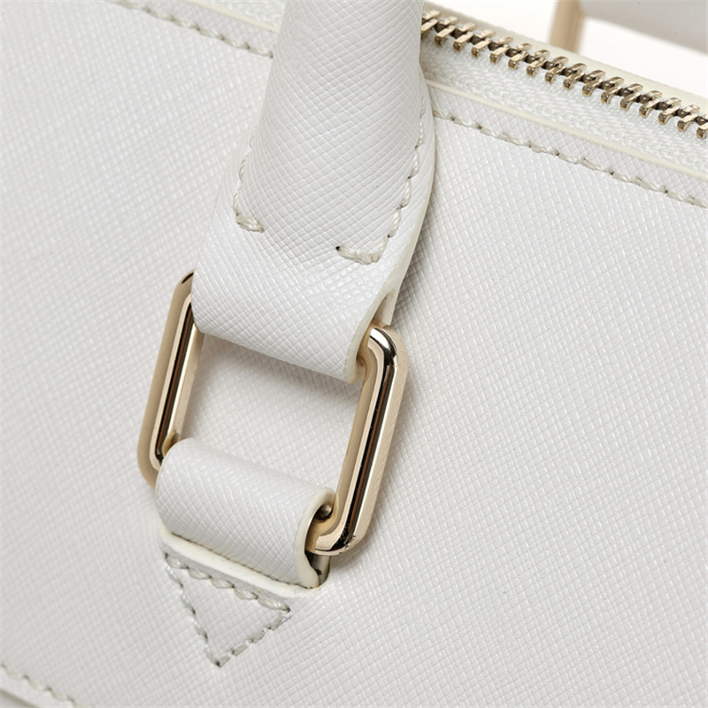 OEM white color  Saffiano leather Top layer cowhide leather women’s quality handbags