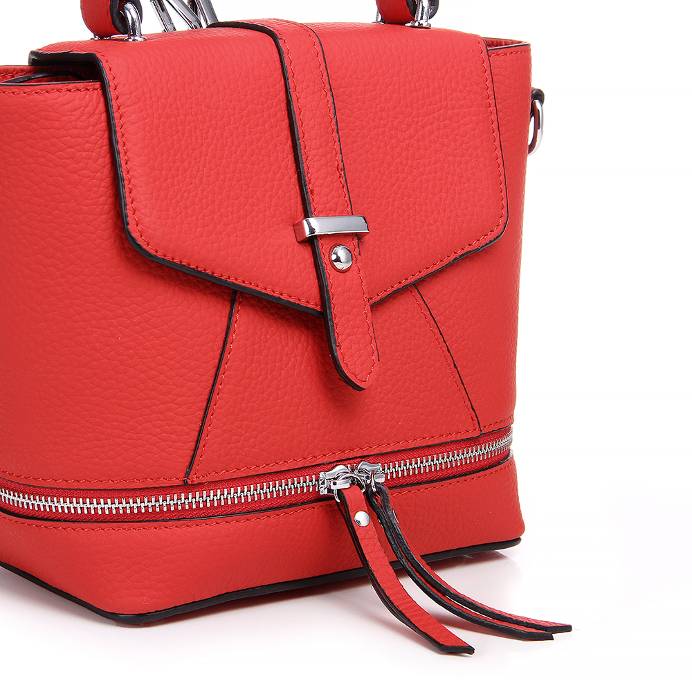 Custom women fashion leather backpack